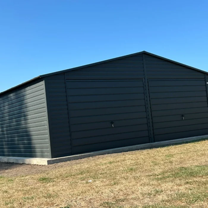 Garaż blaszany 7x5 grafit mat dwie bramy